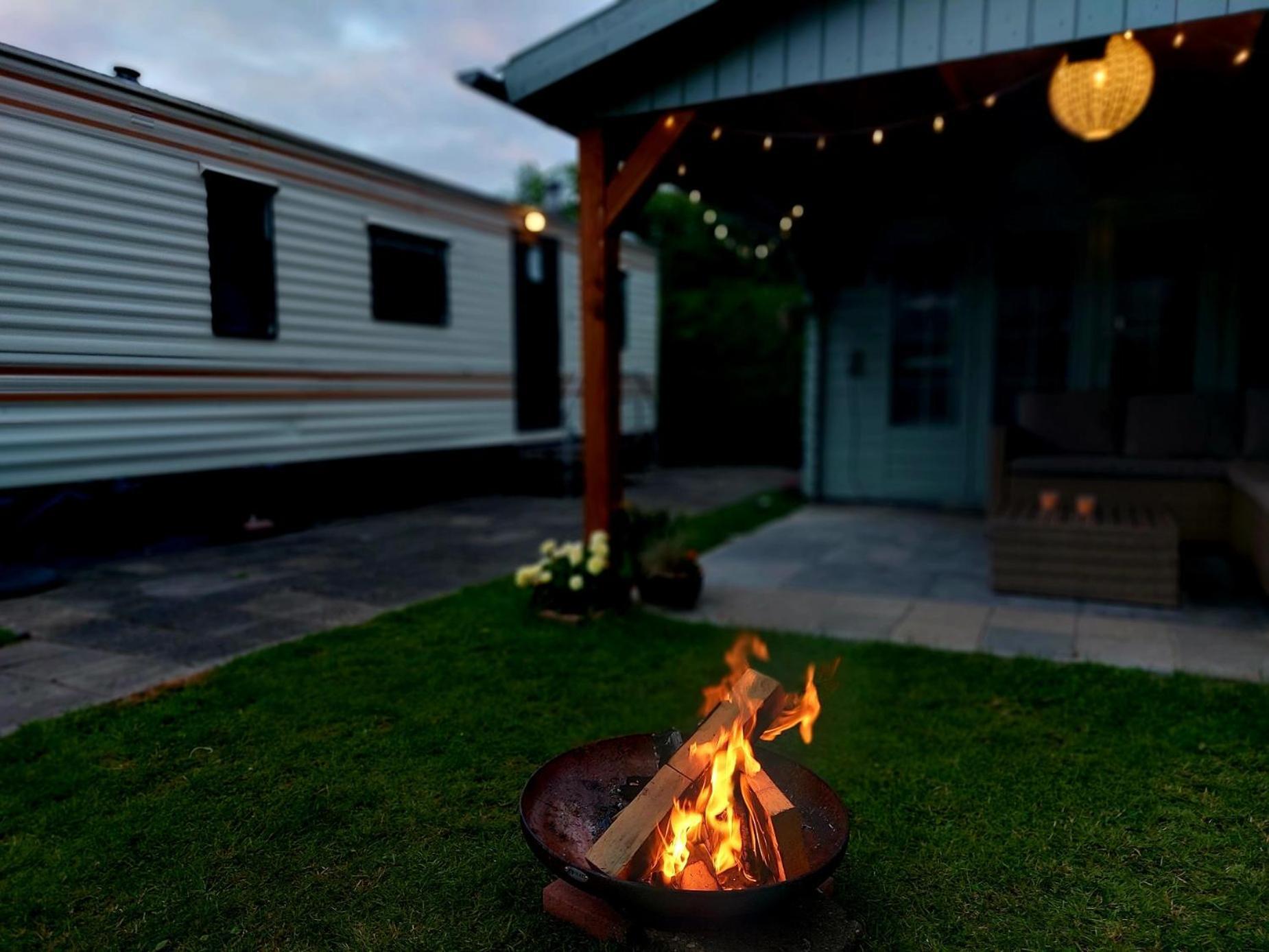 Familychalet De Schaapskooi, 6-Persons, Big Private Garden, Dogs Aloud Westergeest Exteriör bild